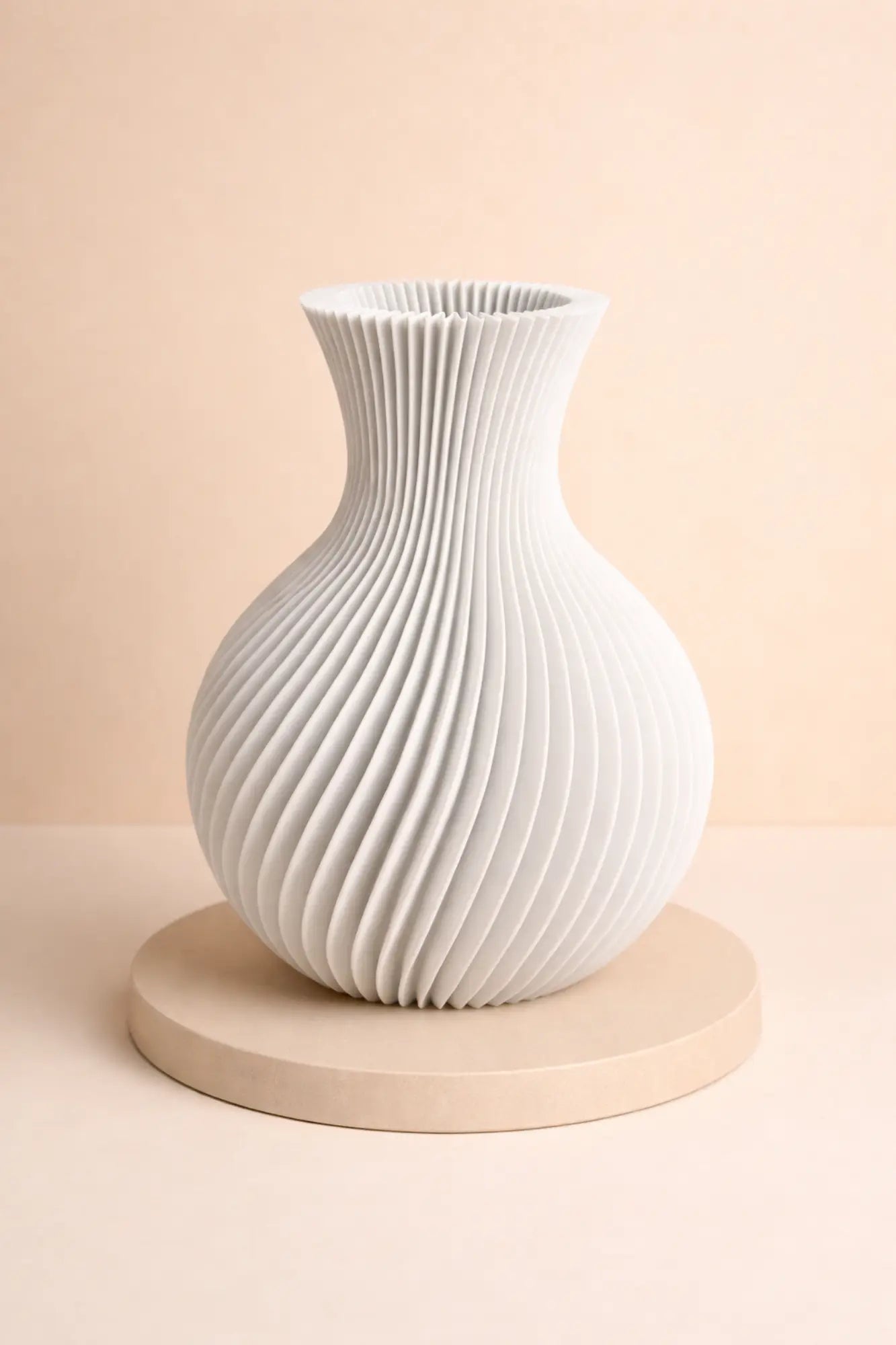 Nowoczesny wazon do wnętrz. Różne rozmiary i kolory