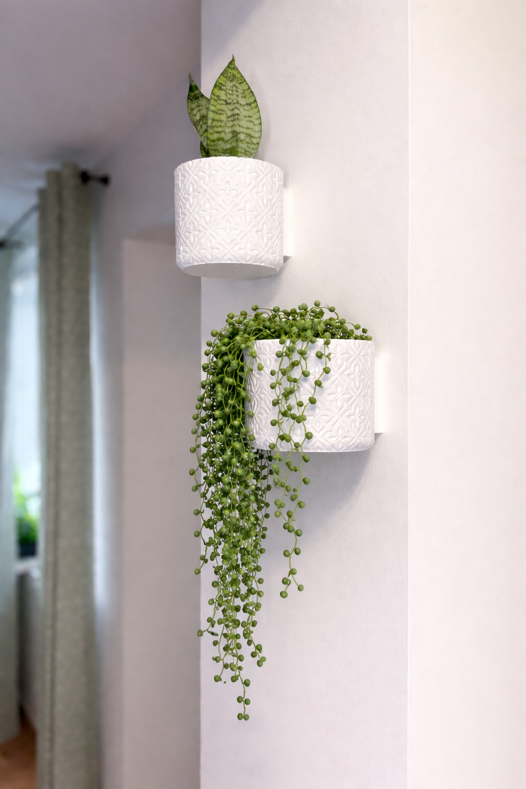 Modern Minimalist Wall Planter Pot