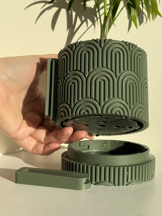 Wall-Mounted Planter – Modern Decor for Small Spaces